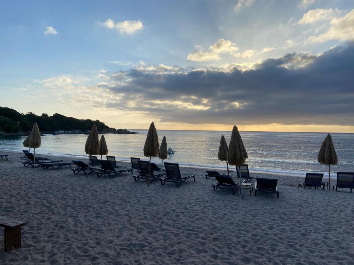 Les Lodges De La Plage U Dragulinu Sari-Solenzara Eksteriør billede